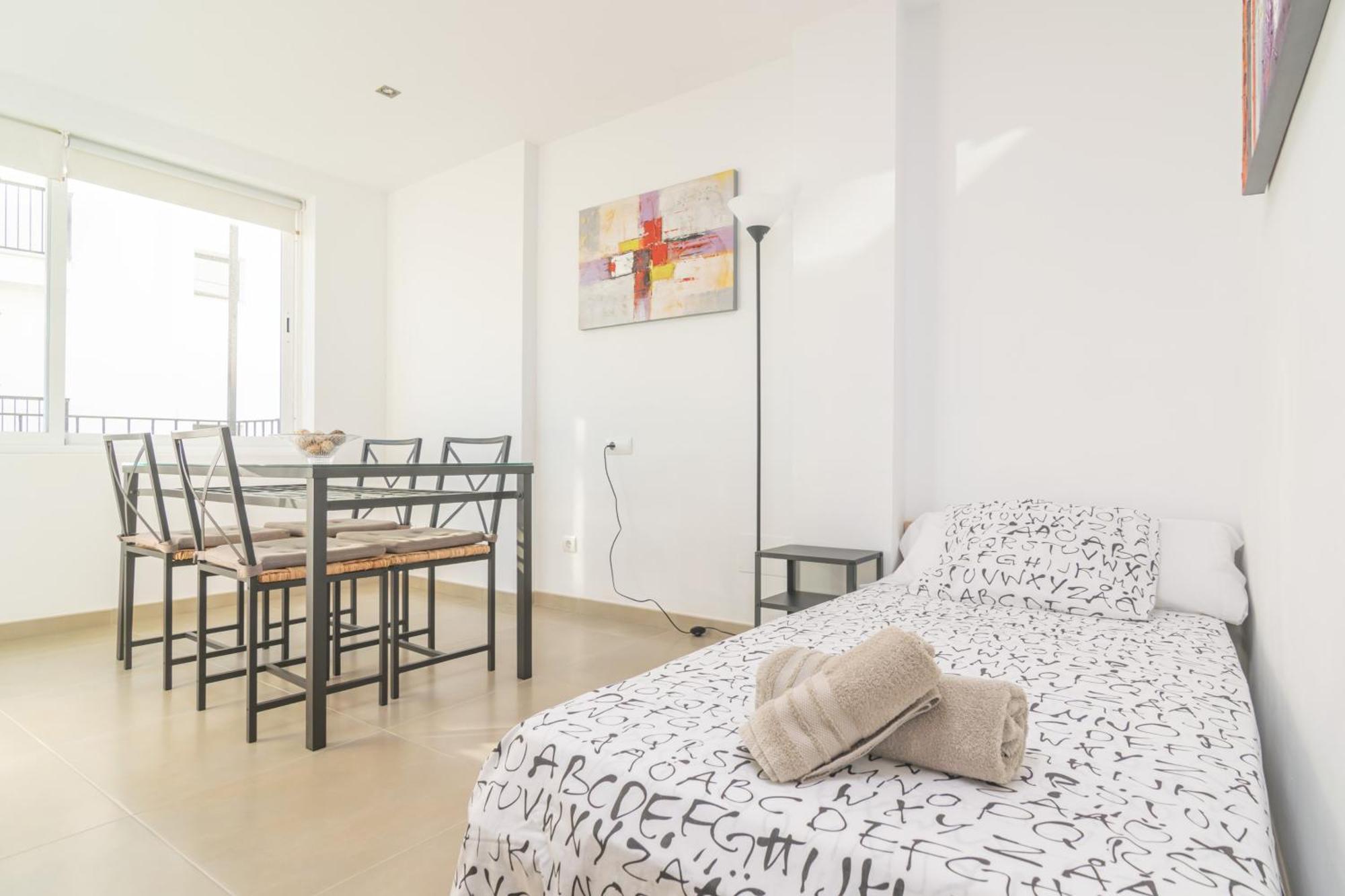 Moll 3 Apartment *