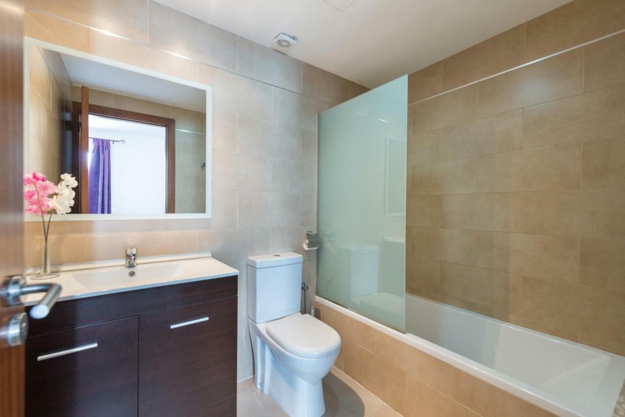 Lejlighed I På 115 M². Soveværelser: 2. Private Badeværelser: 2.